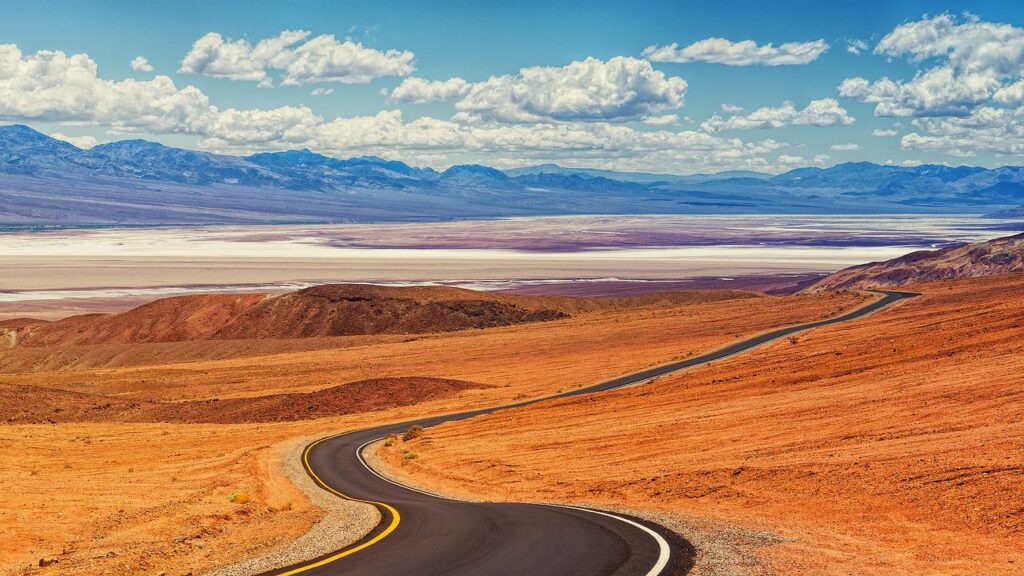 road-g2c7e2e63d_1280